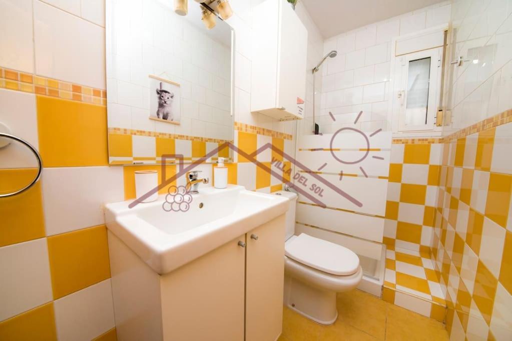 Villa Del Sol - Piscina Climatizada Mentrida ภายนอก รูปภาพ